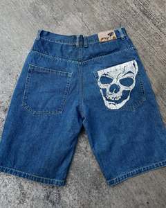 กางเกงขาสั้นผ้ายีนส์วินเทจสำหรับผู้ชายกางเกงรัดรูปยาวถึงเข่าทรงหลวมสีดำแบบปะติด - Product Image 5