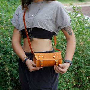 Genuine <b>Leather</b> Female Cylinder <b>Handbag</b> New Korean Style One-Shoulder Crossbody Pack Lightweight Vegetable <b>Tanned</b> Zipper - Product Image 1