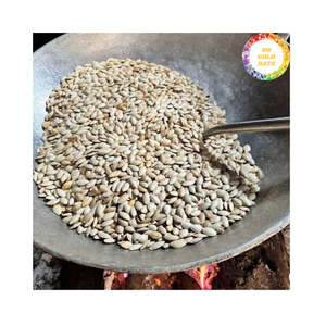 Graines de citrouille produites au Vietnam à partir de noyaux séchés, adaptées à la boulangerie, aux fabricants de snacks et aux mélanges d'ingrédients culinaires - Product Image 1