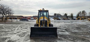 Chargeuse-pelleteuse CAT 420xe d'occasion 2023, capacité nominale de 10 tonnes, moteur haute puissance, mini-chargeuse, pompe hydraulique HYDAC, roulement robuste - Product Image 5