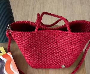 กระเป๋าถักจากเส้นราฟเฟีย: กระเป๋าถือฤดูร้อนแบบถักโครเชต์ สะพายข้าง หรือแบบถือ - Product Image 3