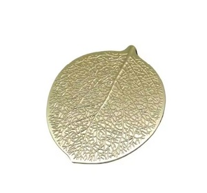 Dessous de verre en feuille de Lotus doré pour salle à manger, napperon en métal pour décoration intérieure, boisson de table pour dessus de table - Product Image 1