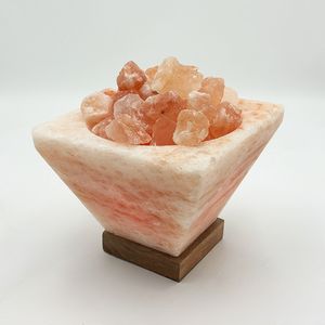 Lampada di Sale Rosa dell'Himalaya Artigianale con Luce Bianca Calda 3-5 kg, Base in Legno, Piramide Capovolta, Illuminazione Interna 15 W - Product Image 2