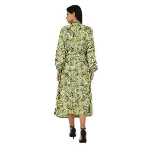 Conjunto de Kimono y Camiseta de Seda con Estampado Paisley Verde Lima para Mujer, Talla Única, Cuello Redondo - Product Image 6