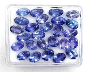 Pierres précieuses en vrac calibrées à facettes ovales en tanzanite naturelle pour la fabrication de bijoux Toutes les tailles calibrées sont disponibles - Product Image 5