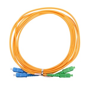 สายแพทช์เอ็กซ์ตร้าลิงค์ SC/APC-SC/UPC, โหมดเดี่ยว, ดูเพล็กซ์, G657A1, 3 มม., 2 ม. - Product Image 1