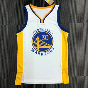 เสื้อกล้ามเล่นบาสเก็ตบอลเสื้อโพลีเอสเตอร์พิมพ์ลายซับลิเมชันปรับแต่งได้ - Product Image 5