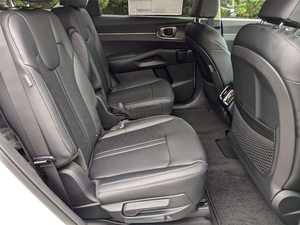 Sorento 2025 Híbrido Enchufable EX Usado, Transmisión Automática, Interior de Cuero Oscuro, Neumáticos R17, Navegación, Tracción Total, Volante a la Izquierda/Derecha - Product Image 4