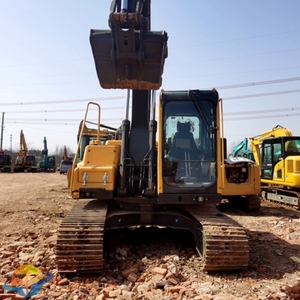 Meilleur prix pour une excavatrice sur chenilles Volvo EC140BLC d'occasion, poids opérationnel de 6 tonnes, moteur, boîte de vitesses, pompe à engrenages, roulement, composants principaux - Product Image 3