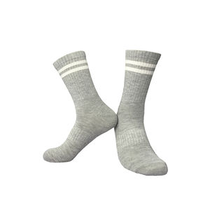 Calcetines Personalizados de Moda con Impresión Digital, Tejido Suave y Transpirable, Logotipo Personalizado para Uso Casual/Deportivo, Unisex 2026-Antibacterianos - Product Image 4