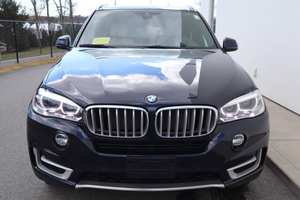 2018 BMW X5 XDrive35d Sedan 22399 millas caja de cambios automática luz Interior asientos de cuero Turbo motor R19 panorámico AWD ACC izquierda - Product Image 3
