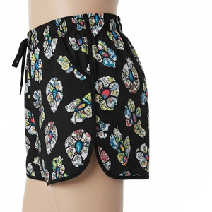 Shorts Deportivos Ecológicos con Estampado Digital para Mujer, Material Suave de Poliéster y Elastano, Ajuste Cómodo para Yoga, Correr y Moda - Product Image 3