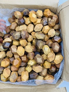 Obtenez la dernière tendance 2025 Tumi Ishi Jouets d'équilibre en blocs de bois en vrac-Haute qualité, abordable, 99 données dorées - Product Image 3