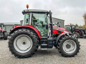 Massey Ferguson 390 4x4 Tractor agrícola compacto 4WD Mini equipo de construcción agrícola engranaje de bomba de núcleo a la venta - Product Image 4