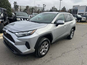 Toyota RAV4 XLE AWD 2025 USADO, Volante a la Izquierda/Derecha - Product Image 2