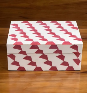 Vente en gros de boîtes à bijoux de luxe personnalisées incrustées d'os, mini petites boîtes de rangement en bois avec logo, boîtes à bijoux artisanales - Product Image 1