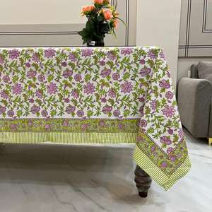 Mantel Indio Estampado a Mano con Diseño Floral Verde y Rosa, Hecho a Mano, 100% Algodón, Decoración Navideña - Product Image 3