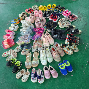 Fardos de Zapatos para Niños Directamente de Fábrica de China, Vietnam y Filipinas, Calzado Infantil Clasificado por Peso, Fardos de 20 kg, 25 kg y 45 kg para Exportación - Product Image 3