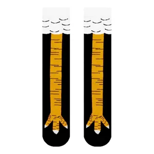Calcetines coloridos con diseño de pie de pollo, material transpirable de nailon y seda, talla única para uso diario en todas las estaciones - Product Image 1
