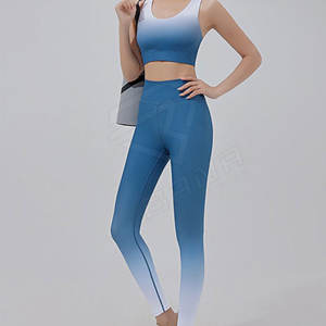 Ensembles de yoga solides grande taille pour femmes respirant évacuation de l'humidité séchage rapide taille élastique vêtements de sport de sport vêtements de fitness - Product Image 3