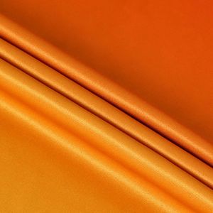 Kit di calcio Team personalizzato per gli uomini tra cui maglia traspirante e pantaloncini in poliestere perfetto per tornei di allenamento o giochi - Product Image 4