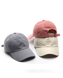 Vente en gros de casquettes à 6 panneaux avec logo personnalisé casquettes de baseball réglables en polyester classiques - Product Image 1