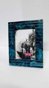 Modern Geometric Resin Photo <b>Frame</b> – <b>Black</b> & White Marble Effect <b>Picture</b> <b>Frame</b> with <b>Gold</b> Line Accent - Product Image 5