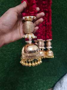 มาลัยดอกมะลิ4ฟุตสีน้ำตาลแดงเป็นมิตรกับสิ่งแวดล้อมพร้อมพวงมาลัยพู่ห้อยแบบ Ghungroo สำหรับตกแต่งสวนหลังบ้านและบันได - Product Image 3