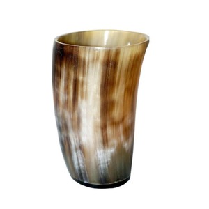 2025 recién llegado personalizado tallado a mano vikingo beber cuerno vidrio agua búfalo tazas Base de madera respetuoso con el medio ambiente regalo bebidas Decoración - Product Image 6