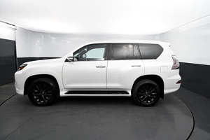 Lexus GX 460 AWD 2021 d'occasion, incroyablement parfait, faible kilométrage, en stock, proposé à un prix incroyable, à ne pas manquer - Product Image 6