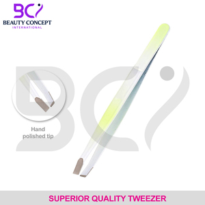 เครื่องมือถอนขนคิ้วสีขาวและสีเขียว - Product Image 6