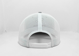 หมวกแก๊ปทรูเกอร์ตาข่ายสีขาว6แผงปักโลโก้ออกแบบได้ตามต้องการสำหรับ2D 3D เครื่องแต่งกายที่ใส่ได้ทุกวันสำหรับผู้ใหญ่ผลิตในเวียดนาม - Product Image 5