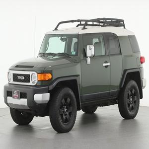 TOYOTA FJ CRUISER d'occasion 2010, conduite à gauche/droite - Product Image 1