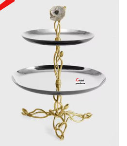 Soporte de pastel de acero inoxidable de metal con acabado dorado de aspecto hermoso para restaurante y bar de hotel - Product Image 4