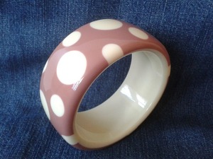 Kaimei 2025 diseño personalizado respetuoso con el medio ambiente boda joyería de moda al por mayor mujeres grueso gran resina acrílico brazaletes invierno - Product Image 6