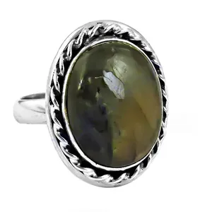 Anillo de Lujo ART PALACE para Mujer, Plata de Ley 925, Gema Negra de Corte Ovalado, Engaste con Baño de Rodio - Product Image 2