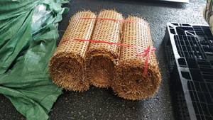 Malla de Ratán al por Mayor con Varios Tipos de Origen Tradicional de Vietnam, Rollo de Malla de Ratán con Patrón Hexagonal - Product Image 3