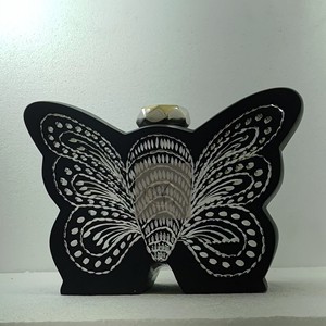 Urnas de Cremación de Aluminio Estándar para Cenizas Humanas - Urna Funeraria Única en Forma de Corazón - Product Image 3
