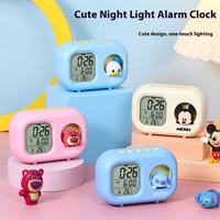 Jam Alarm bisu cerdas kartun untuk siswa, fitur multifungsi dengan boneka untuk anak-anak produk merekam waktu