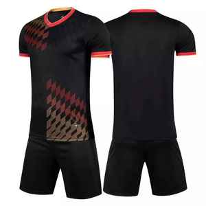 Ensemble d'uniformes d'équipe de football Impression personnalisée Maillot et short de football d'entraînement Tissu évacuant l'humidité Approvisionnement d'usine - Product Image 3