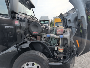 Prêt à être expédié – Tracteur-cabine Volvo VNL64860 d'occasion 2023-2026 avec garantie de 3 ans, composants en plastique, origine USA - Product Image 6