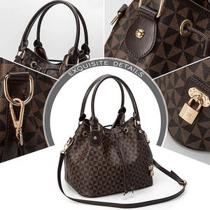 Bolso Tipo Cubo de Moda con Estilo Único y Almacenamiento Práctico para el Transporte Diario, Bolso Tipo Cubo de Diseñador - Product Image 4