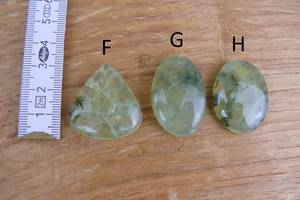 Lote de piedras preciosas de Prehnita de alta calidad, cabujones verdes de Prehnita para joyería, cabujones genuinos, piedras de forma y tamaño mezclados para colgantes - Product Image 3