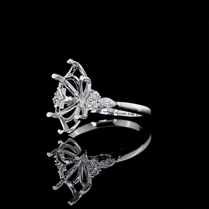 Bague en moissanite de forme mixte 0,30 ct, or 18 carats, design classique, bijoux de mode, vente en gros pour les détaillants - Product Image 5