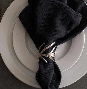 Anillo de Servilleta de Metal Plateado Antiguo al por Mayor, Decoración para Cocina, Restaurante, Hogar, Bodas, Hotel, Oficina, Vajilla, Cantidad al por Mayor - Product Image 3