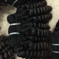 Lots de Cheveux Naturels Indiens Non Traités Ondulés Bouclés, Cheveux Humains Bruts Vierge Remy à Cuticules Alignées, Double Trame, Toutes Couleurs, Vente en Gros
