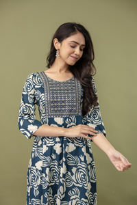 Kurtis Anarkali Reales de Fabricante Indio, Ropa Étnica al por Mayor, Diseños Tradicionales y Elegantes - Product Image 4