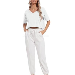 Ropa de mujer Top corto cómodo con cuello en V Venta caliente Top corto con cuello en V de calidad superior a la venta - Product Image 6