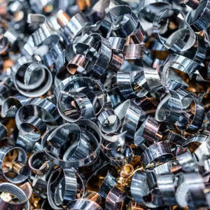 Metal ferroso y no ferroso de grado HMS, chatarra electrónica y de motor - Product Image 1