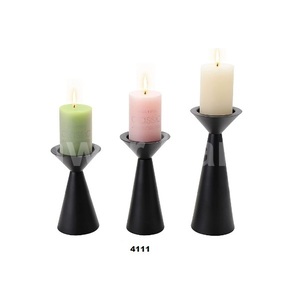 Ensemble de 3 bougeoirs modernes noir mat idéal pour la décoration de fête de mariage de salon de maison - Product Image 1